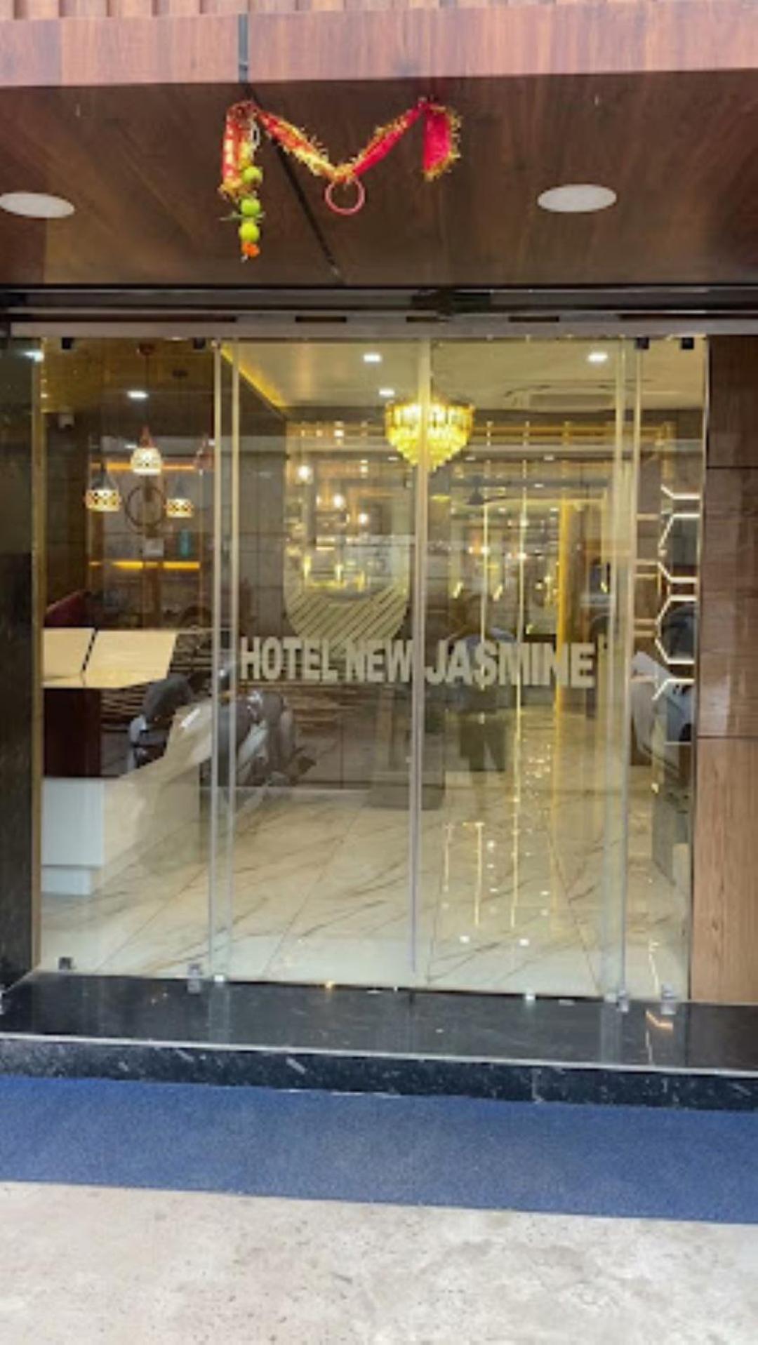 Hotel New Jasmine,Cuttack Exteriör bild